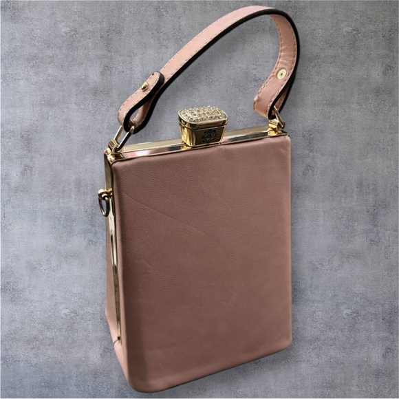 Handbag/Crossbody with large Gold Rhinestone Clasp - Picture 1 of 11